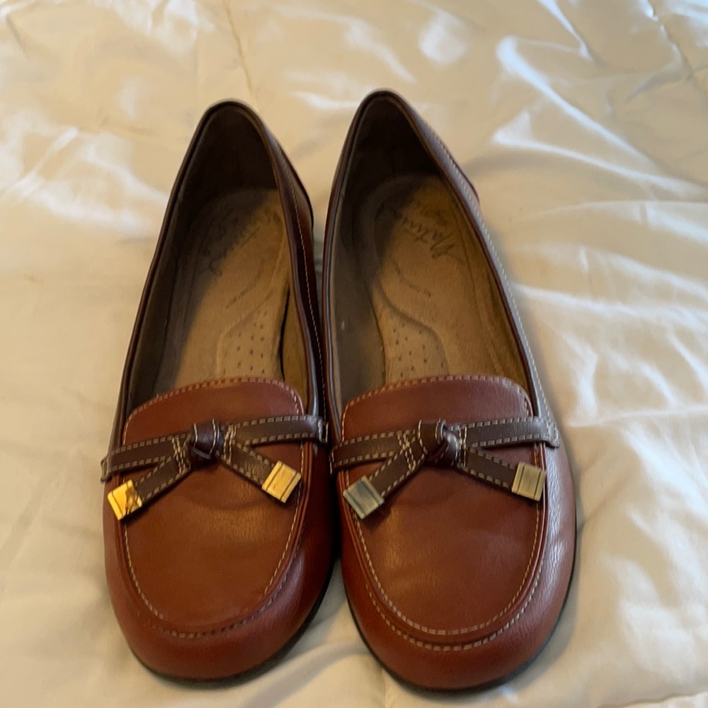 Natural Soul flats